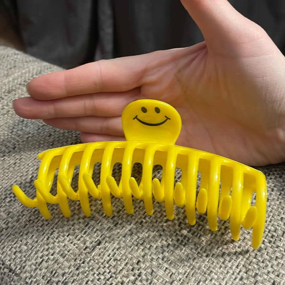 Smiley 😊 Face Hair Clips